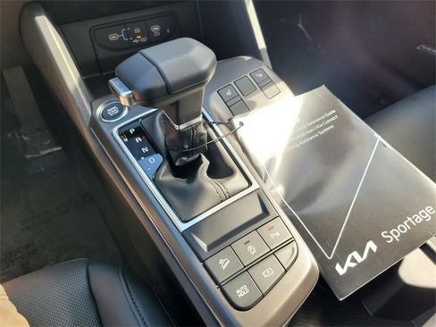 New 2026 Kia Sportage SX image 19