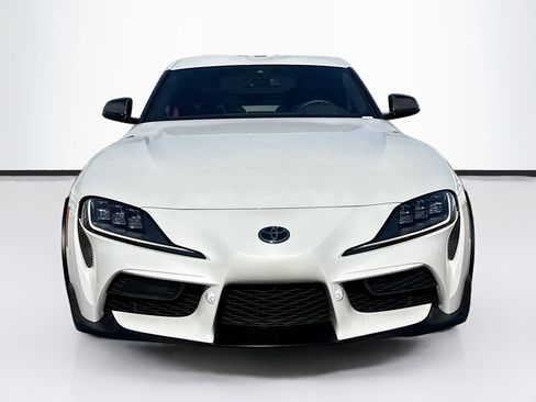 Used 2026 Toyota Supra image 8