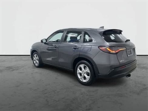 Certified 2024 Honda HR-V LX image 9