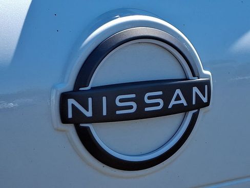 Certified 2023 Nissan Rogue SL w/ SL Premium Package AWD/4WD image 32