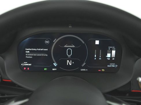 New 2025 McLaren Artura Spider image 17