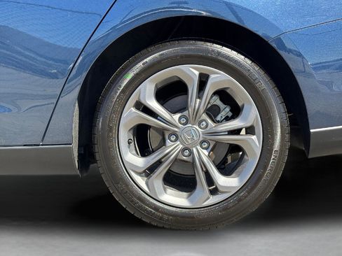 Certified 2024 Honda Accord EX image 12