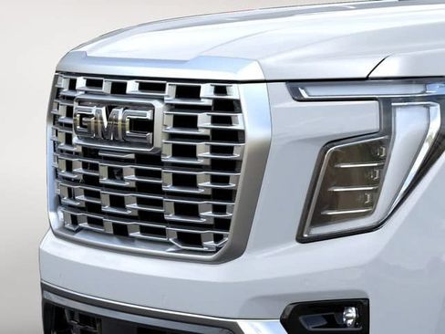 New 2026 GMC Yukon XL Denali w/ Sun & Power Step Package AWD/4WD image 13