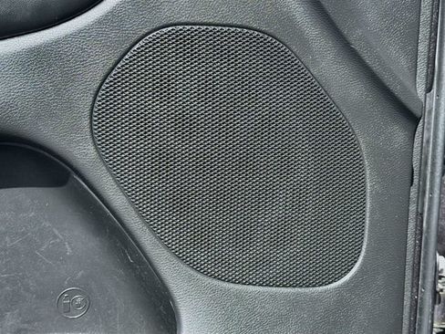 Used 2019 Jeep Grand Cherokee Altitude RWD image 19
