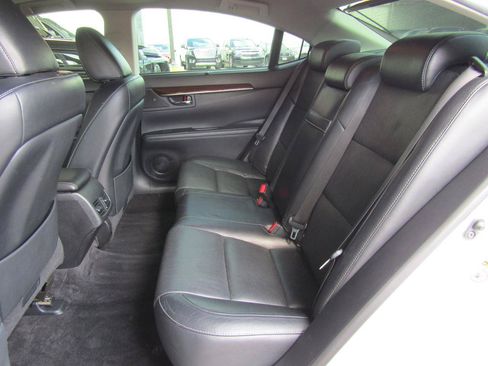 Used 2013 Lexus ES 350 FWD image 10
