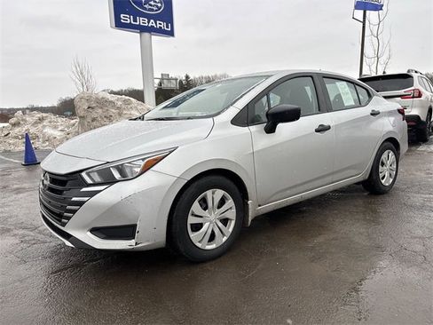 Used 2023 Nissan Versa S w/ Trunk Package image 6