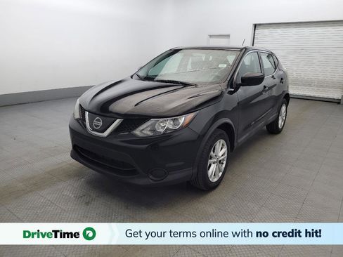 Used 2019 Nissan Rogue Sport S w/ Appearance Package image 1