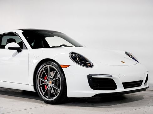 Used 2019 Porsche 911 Carrera S image 41