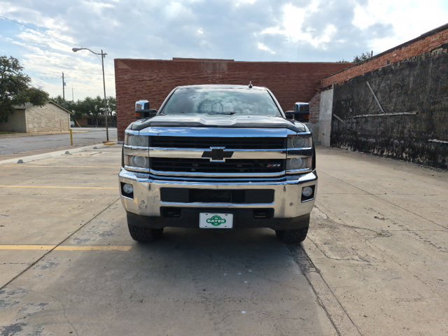Used 2015 Chevrolet Silverado 2500 LTZ w/ Duramax Plus Package AWD/4WD image 2