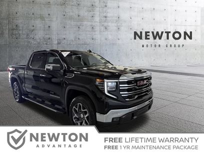 New 2026 GMC Sierra 1500 SLT w/ SLT Premium Package