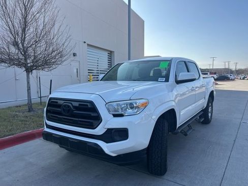 Used 2017 Toyota Tacoma 2WD Double Cab image 7
