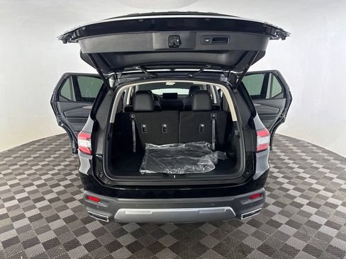 Used 2026 Honda Pilot Elite image 16
