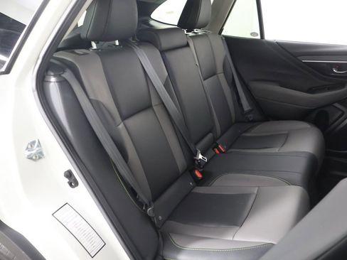 Used 2025 Subaru Outback Onyx Edition image 34