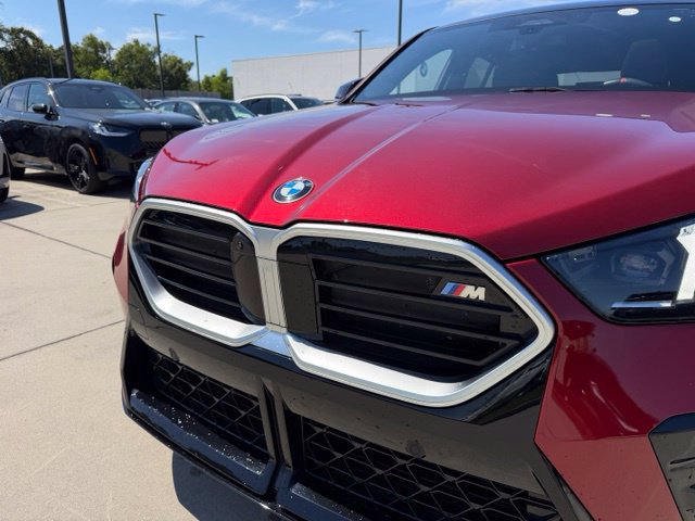 Used 2025 BMW X2 M35i AWD/4WD image 2