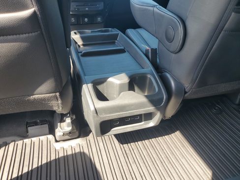 Used 2024 Honda Odyssey Touring image 14