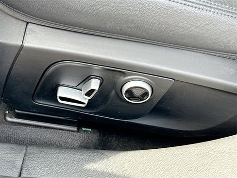 Used 2022 Maserati Quattroporte GT image 35