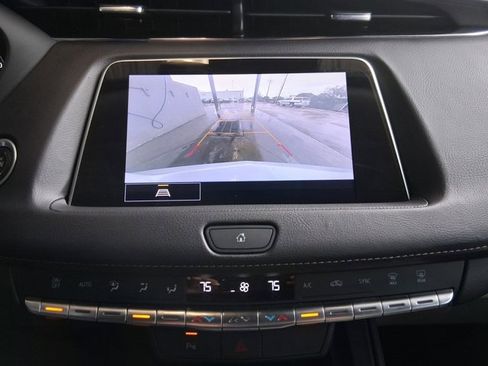 Used 2023 Cadillac XT4 Luxury image 11