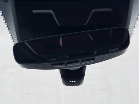 Used 2025 Porsche 911 GTS image 37
