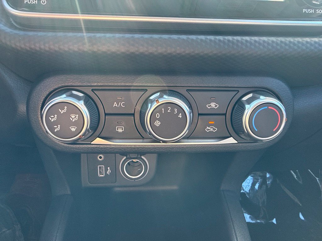 Used 2023 Nissan Kicks S FWD image 21