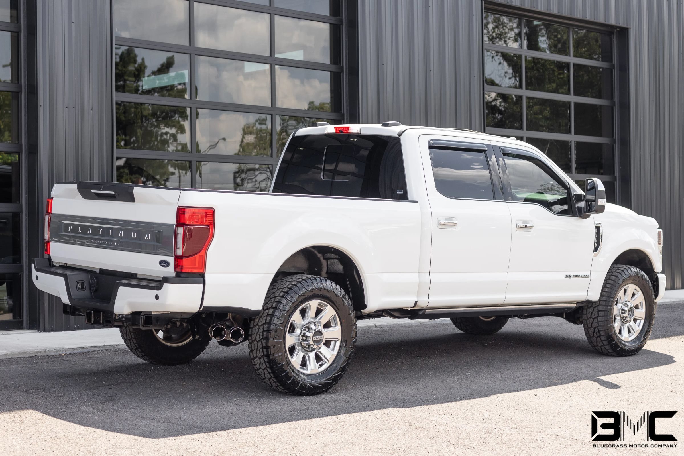 Used 2021 Ford F350 Platinum AWD/4WD image 11