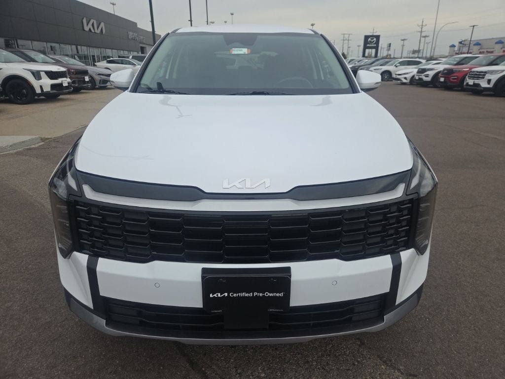 Used 2026 Kia Sportage EX FWD image 2