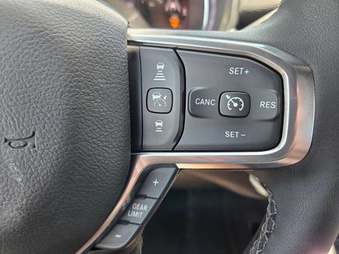 New 2026 RAM 2500 Laramie AWD/4WD image 26