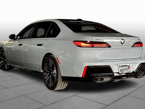 Certified 2023 BMW 760i xDrive 760i xDrive w/ Executive Package image 11