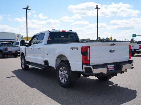 Used 2023 Ford F250 Lariat w/ Chrome Package AWD/4WD image 5