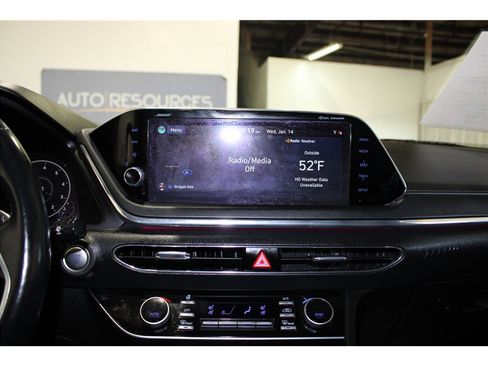 Used 2021 Hyundai Sonata Limited image 28