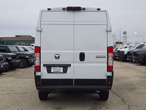 New 2026 RAM ProMaster 2500 w/ Convenience Group image 12