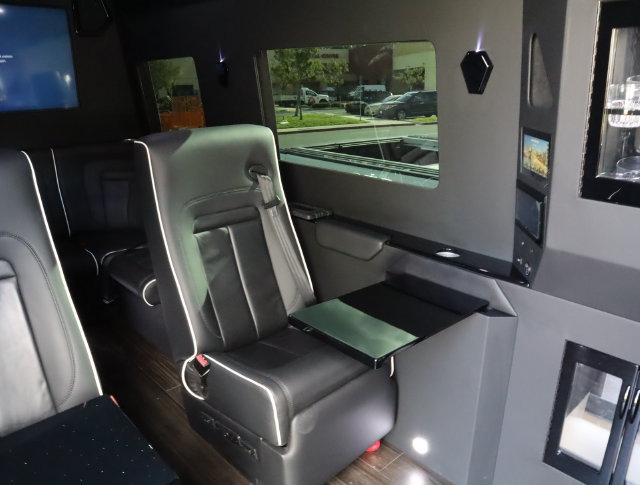 Used 2021 Mercedes-Benz Sprinter 3500 image 68