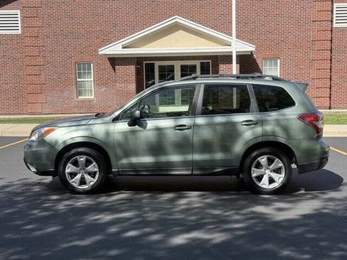 Used 2016 Subaru Forester 2.5i Limited AWD/4WD image 7