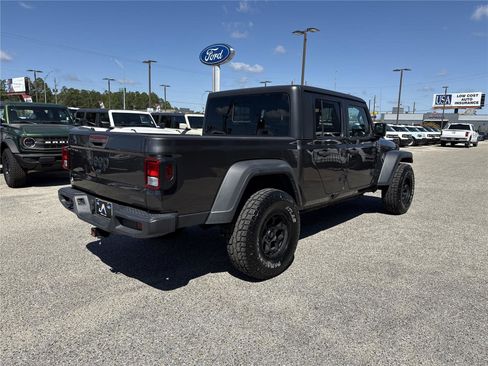 Used 2020 Jeep Gladiator Sport w/ Quick Order Package 24S image 4