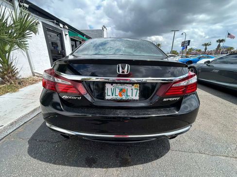 Used 2016 Honda Accord Sport image 12