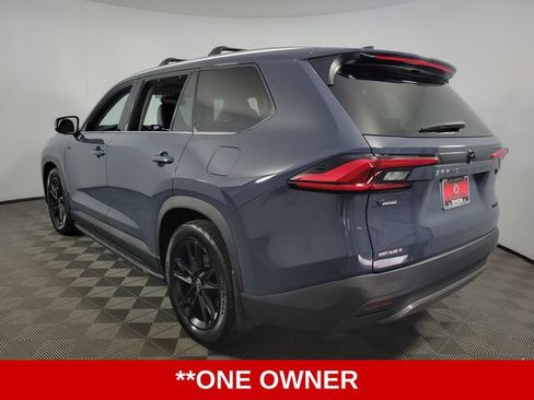 Used 2024 Toyota Grand Highlander FWD image 6