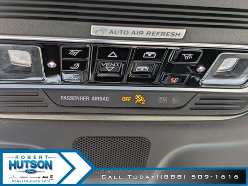 New 2026 Lincoln Navigator L Reserve w/ Jet Appearance Package image 29