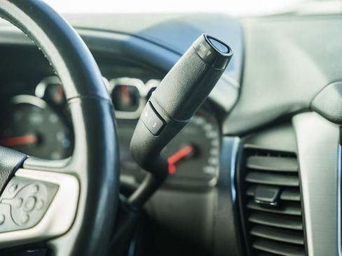 Used 2016 GMC Yukon SLT w/ Open Road Package image 27