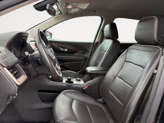 Used 2018 GMC Terrain Denali w/ Advanced Safety Package AWD/4WD image 9