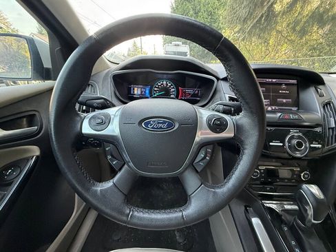 Used 2013 Ford Focus Electric Hatchback image 17