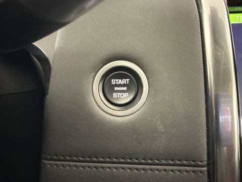 Used 2020 Land Rover Discovery Sport S image 21