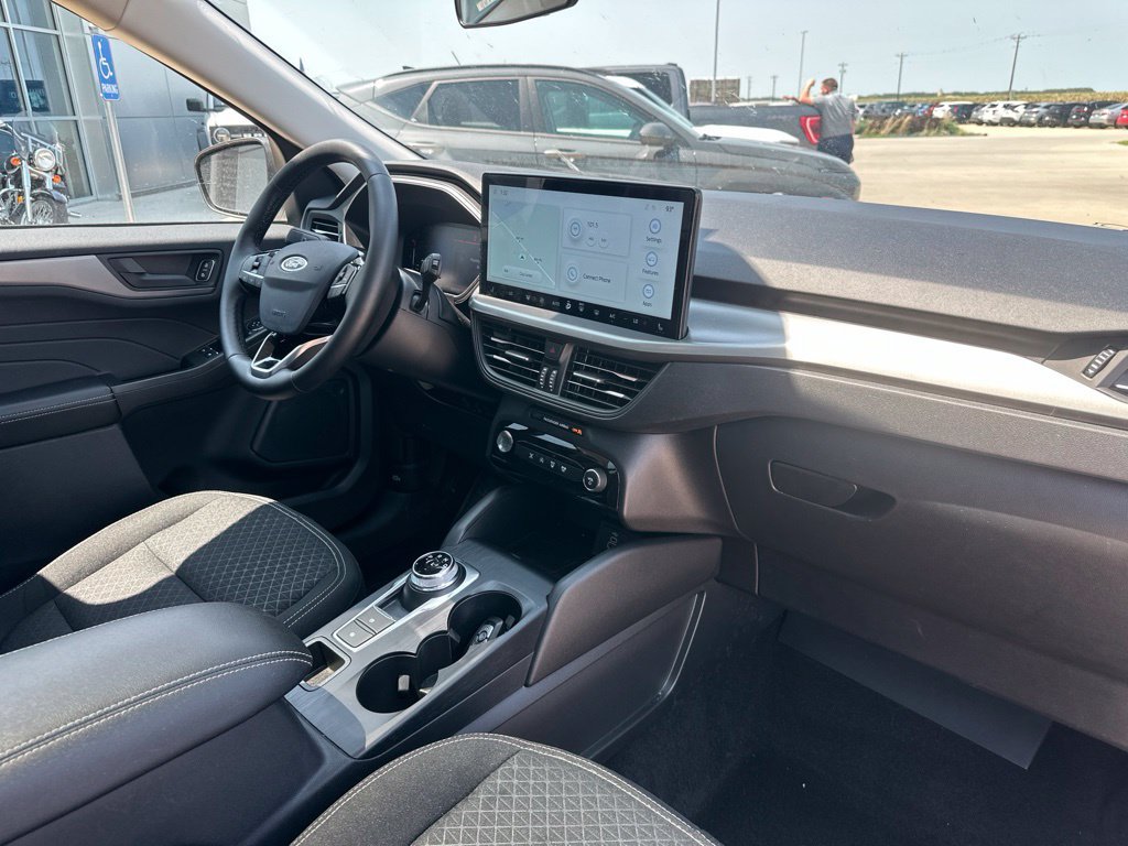 Used 2024 Ford Escape Active w/ Tech Pack #1 AWD/4WD image 33