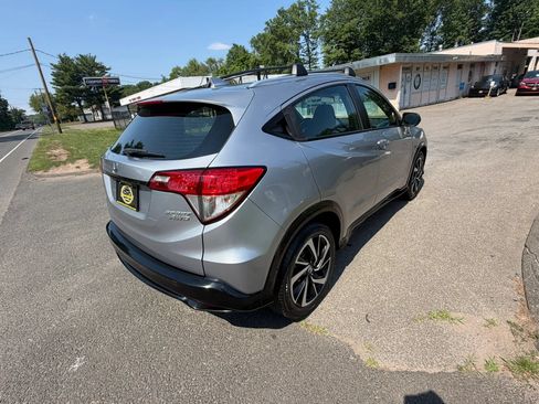 Used 2019 Honda HR-V Sport image 5