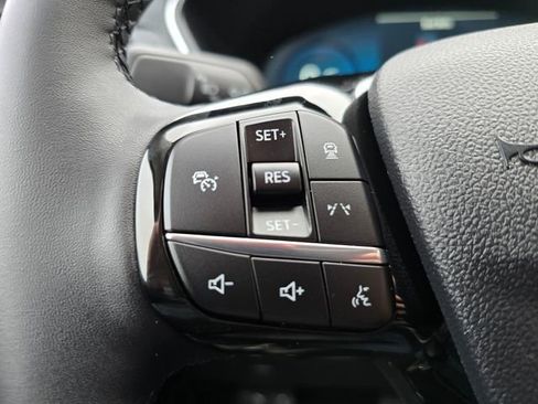 Used 2025 Ford Escape Platinum AWD/4WD image 24