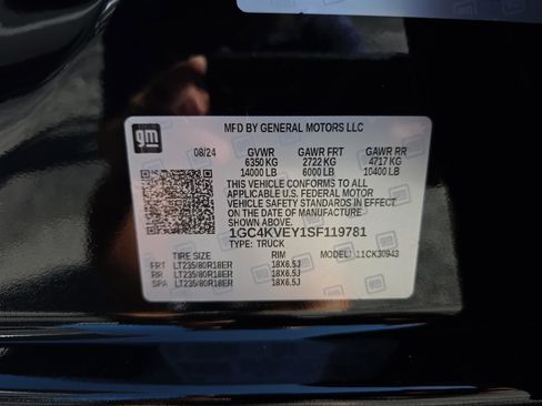 Used 2025 Chevrolet Silverado 3500 High Country w/ High Country Premium Package image 29