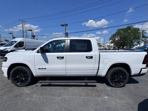 New 2026 RAM 1500 Laramie AWD/4WD image 4