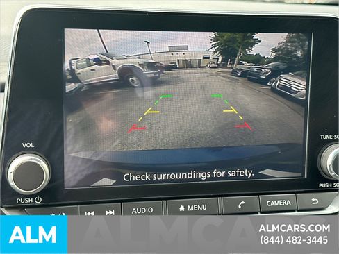 Used 2025 Nissan Rogue SV FWD image 34