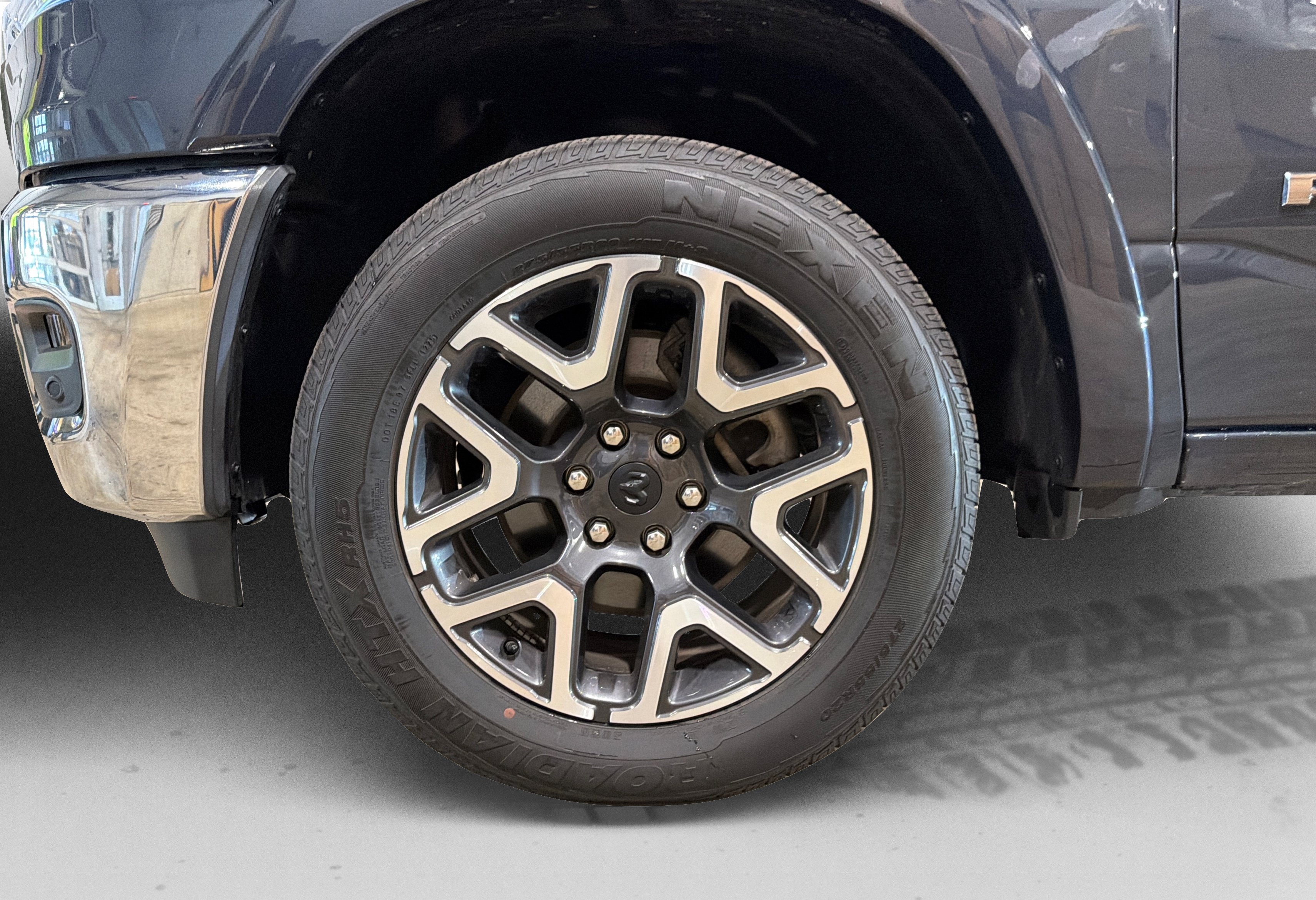 Used 2026 RAM 1500 Laramie AWD/4WD image 52