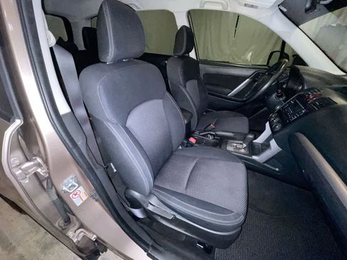 Used 2015 Subaru Forester 2.5i w/ Alloy Wheel Package image 23