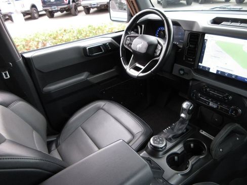 Used 2022 Ford Bronco Everglades AWD/4WD image 23