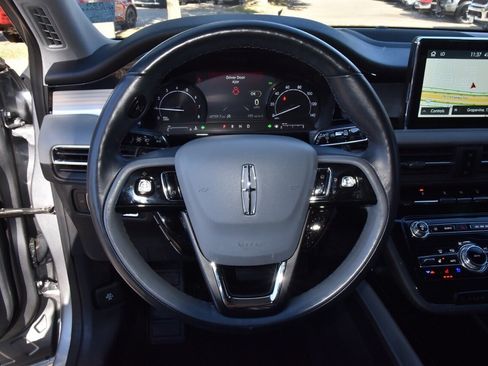 Certified 2022 Lincoln Corsair FWD w/ Premium Package image 22